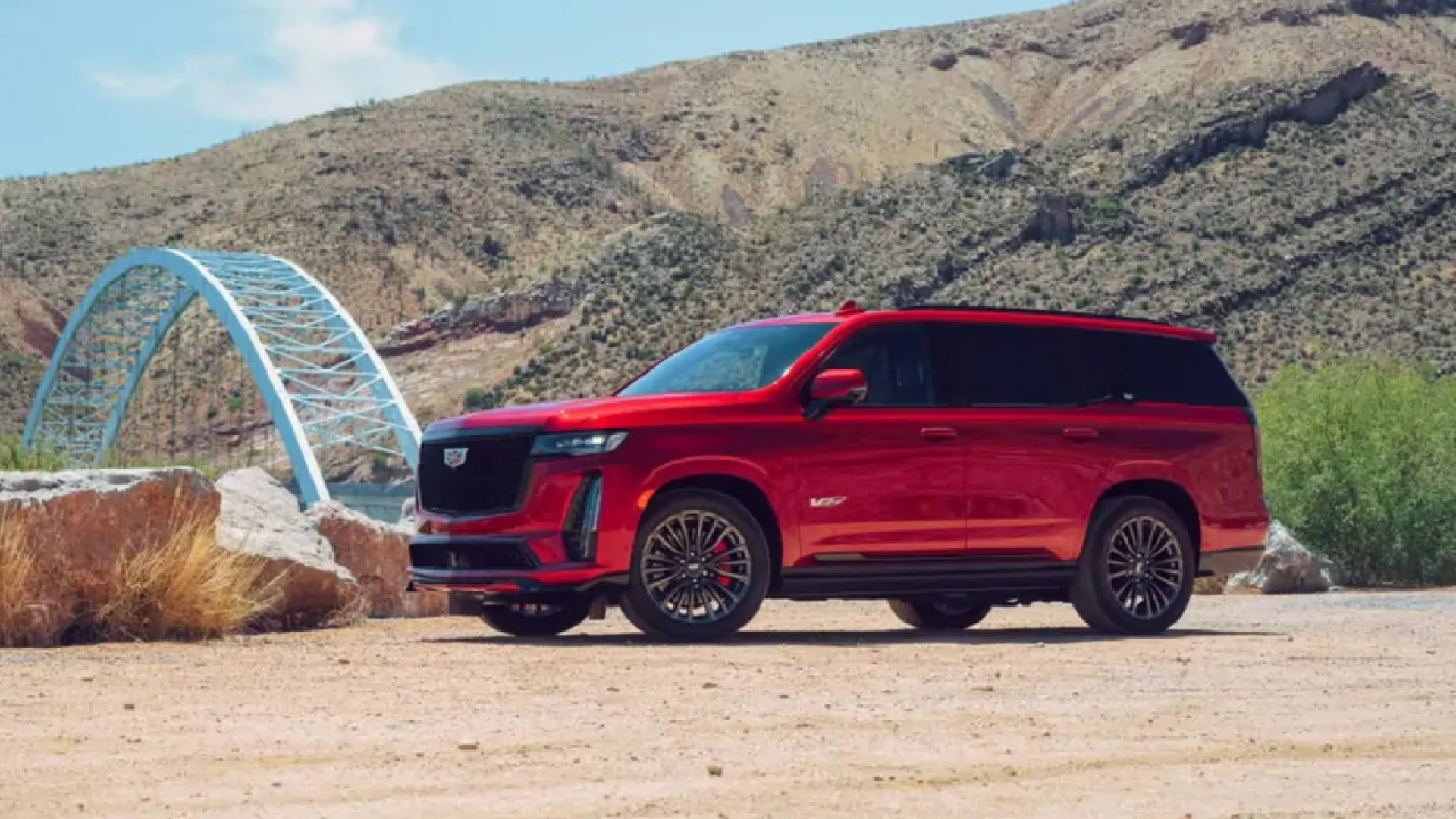 2024 CADILLAC ESCALADE V REVIEW IN 5 MINUTES